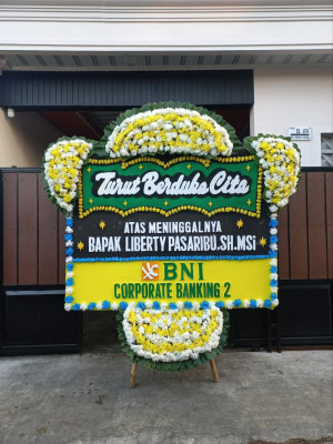 Papan Bunga Duka di Pondokkaso Landeuh